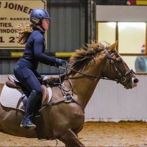 Meet your Posher, Kasey